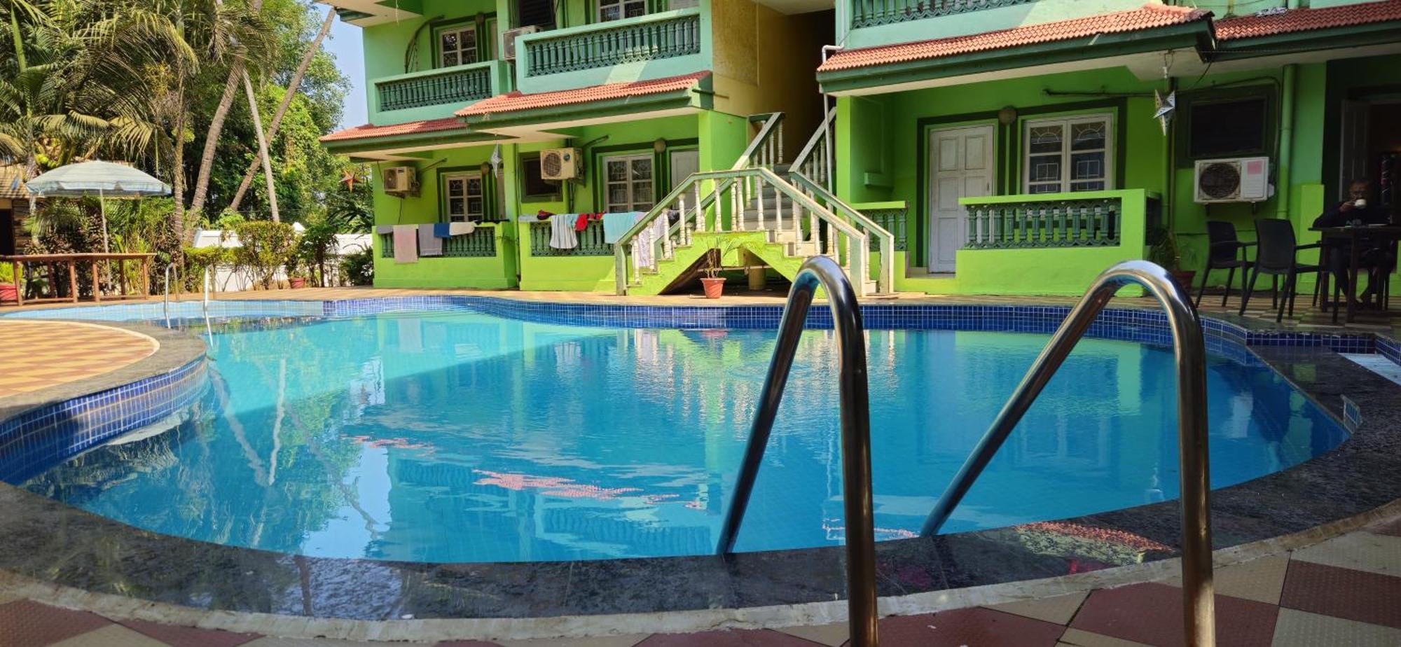J Valley Candolim Exterior photo